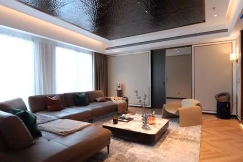 Có gì trong penhouse triệu đô của 'đại gia Bitcoin' 9X?