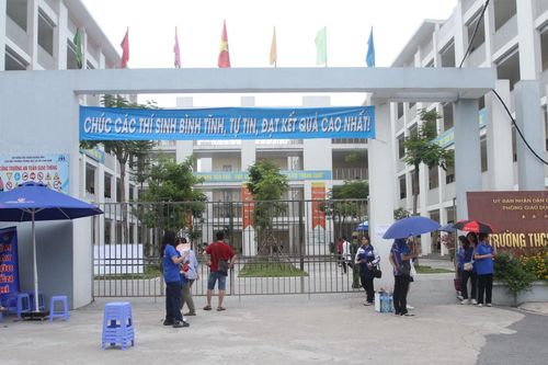 Hà Nội tháo gỡ tình trạng quá tải trường lớp
