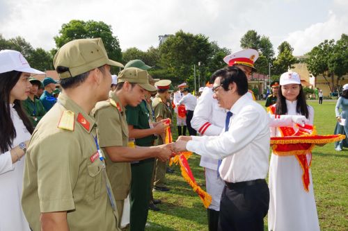 Gần 600 học sinh Đồng Nai tham gia Hội thao Giáo dục quốc phòng- an ninh