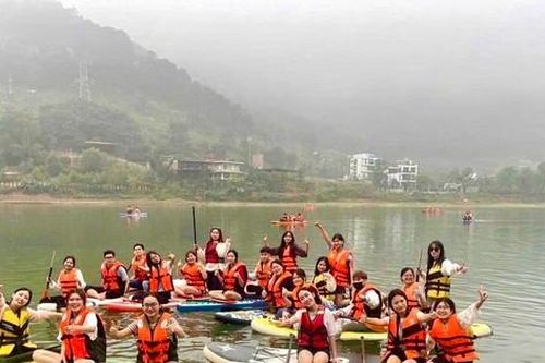 'Hốt bạc' dịch vụ thuê thuyền dã ngoại ở ngoại ô Hà Nội