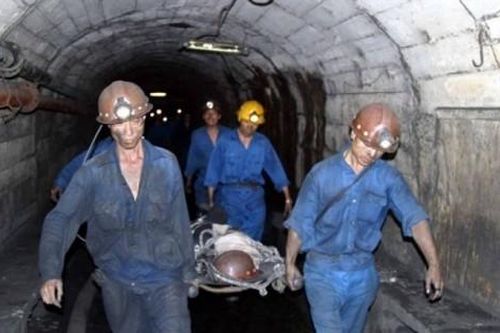 Thủ tướng yêu cầu làm rõ nguyên nhân vụ tai nạn hầm lò tại Quảng Ninh