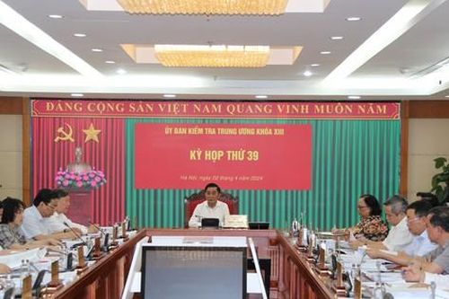 Đề nghị lãnh đạo 3 tỉnh, thành 'nghiêm túc kiểm điểm, rút kinh nghiệm'