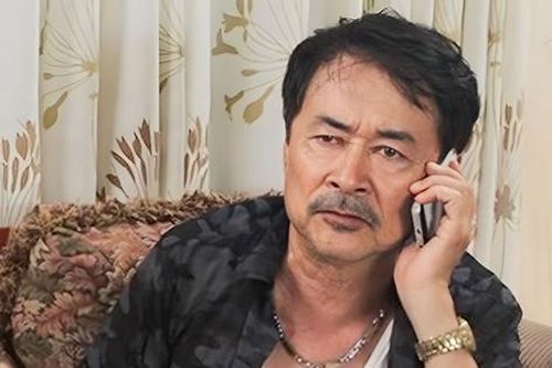 Showbiz 3/4: Sau đột quỵ, NSƯT Hai Nhất 'Biệt động Sài Gòn' lại nhập viện