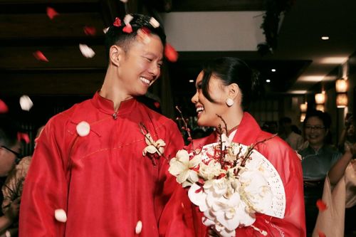 Lễ cưới độc đáo của ái nữ gia tộc có nếp sống thiền bí ẩn ở Việt Nam