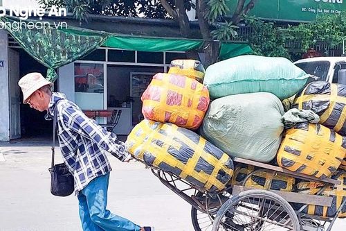Lao động Nghệ An oằn mình chống chọi với nắng nóng gay gắt