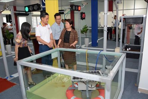 Khánh thành Phòng Lab thực nghiệm và nghiên cứu công nghệ mới