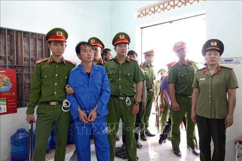 Khởi tố, bắt tạm giam đối tượng khai thác khoáng sản trái phép