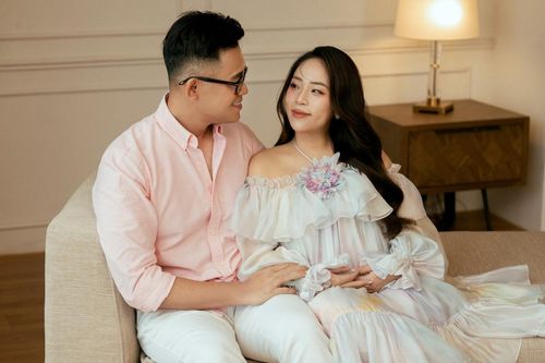 Nam MC chuẩn bị đón tin vui, 8 năm yêu vợ nay tuyên bố một điều gây chú ý