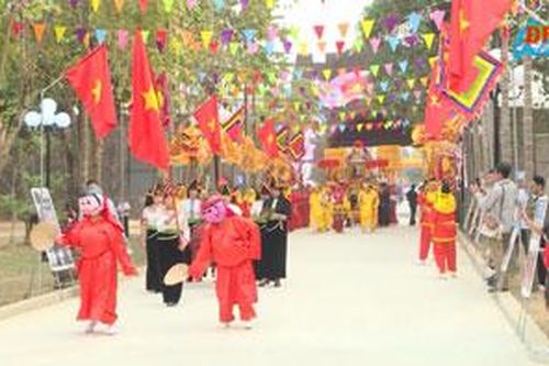 Ấn tượng Lễ hội Thành Bản Phủ