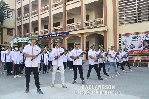 Ngành giáo dục chú trọng thực hiện tốt công tác Giáo dục quốc phòng - an ninh cho học sinh THPT
