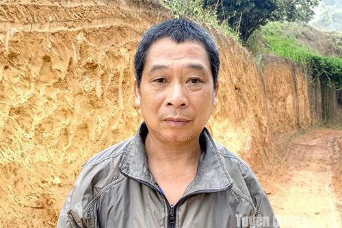 Ông Vân hiến đất làm đường