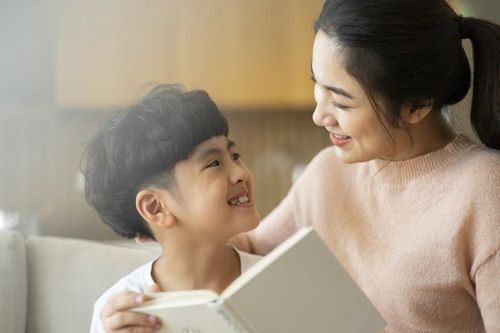 Nên hay không nên cho con biết về tiền sớm? Khác biệt nằm ở cách định hướng