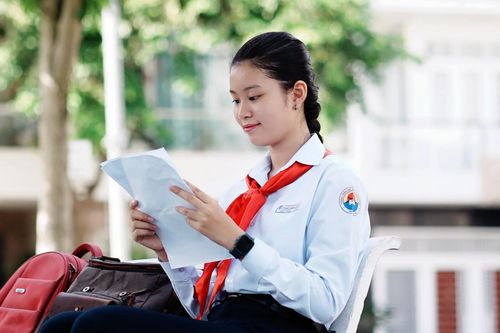 Nữ sinh lớp 9 được vinh danh Gương mặt trẻ Việt Nam tiêu biểu