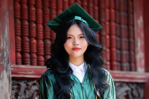 Hành trình nữ sinh Việt trúng tuyển vào đại học danh giá thứ 2 thế giới