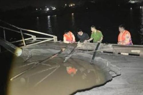 Hà Nội: Tăng cường tuần tra xử lý khai thác cát trái phép trên sông