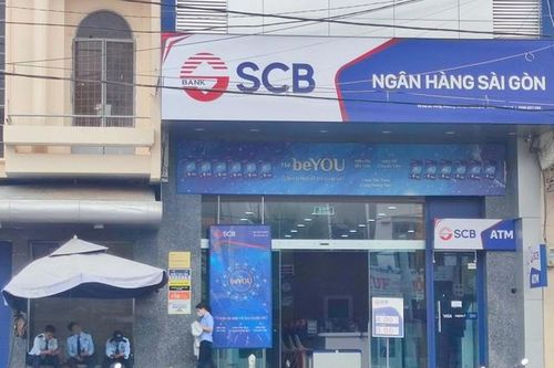 Phó giám đốc ngân hàng làm giả hồ sơ của khách để chiếm đoạt tài sản
