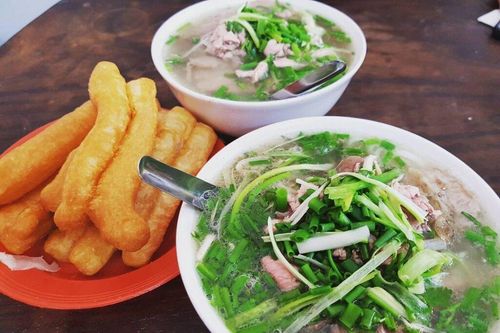 Ăn phở thì ăn ở đâu?