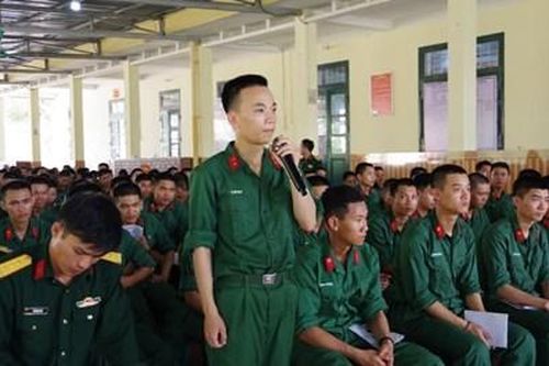 Sư đoàn 968 (Quân khu 4) khảo sát tình hình chiến sĩ mới nhập ngũ năm 2024