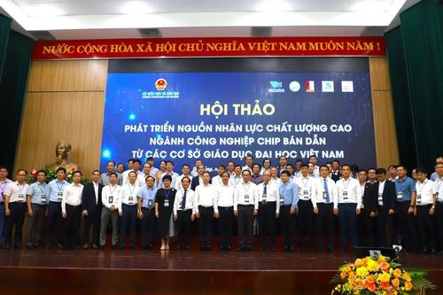 Sứ mệnh đào tạo, bồi dưỡng nhân tài cho đất nước