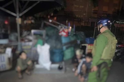 Trộm vặt gặp tuần tra