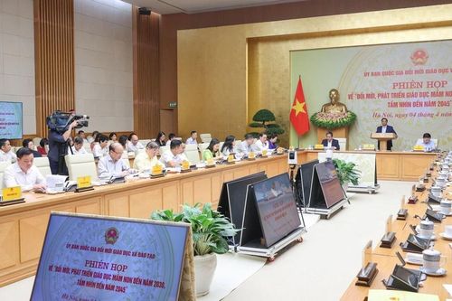 Thủ tướng chủ trì phiên họp Ủy ban Quốc gia đổi mới giáo dục và đào tạo