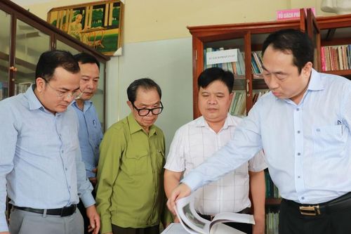 Tìm hướng đi mới cho Tủ sách pháp luật