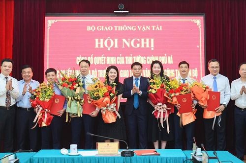 Bộ Giao thông vận tải bổ nhiệm hàng loạt nhân sự quan trọng