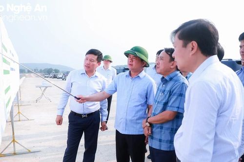 Bí thư Tỉnh ủy Nghệ An Thái Thanh Quý kiểm tra tiến độ loạt dự án trọng điểm về giao thông và y tế