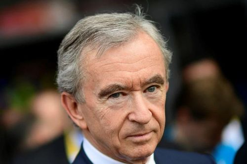 Tỷ phú Pháp Bernard Arnault giữ vững ngôi vị người giàu nhất thế giới 2024
