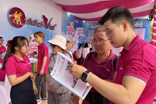 Du lịch tự túc đang trở thành xu hướng và phát triển mạnh