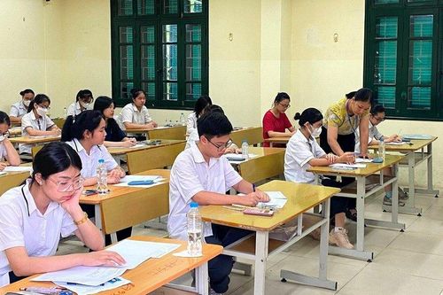 Bản tin 4/4: Cách tính điểm xét tuyển vào lớp 10 trường công lập ở Hà Nội