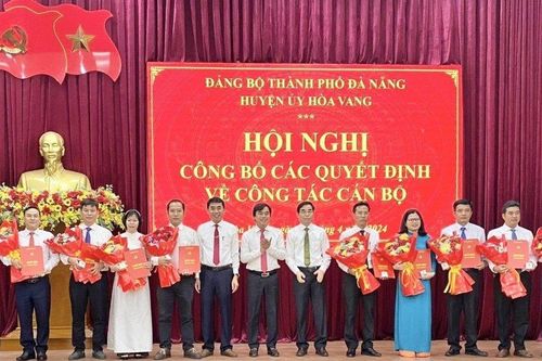 Tp.Đà Nẵng: Phân công, điều động nhiều cán bộ cấp phòng, xã