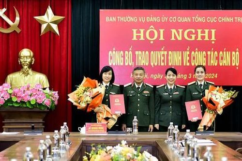 Bổ nhiệm 2 Phó Trưởng ban Phụ nữ Quân đội