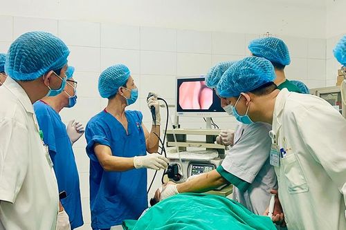 Bệnh viện Ung bướu tỉnh triển khai kỹ thuật nội soi phế quản
