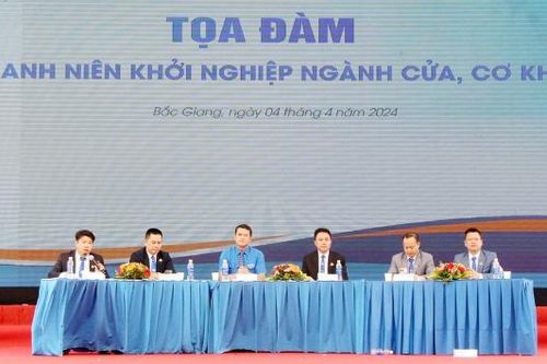 Tạo cơ hội cho thanh niên khởi nghiệp ngành cửa, cơ khí