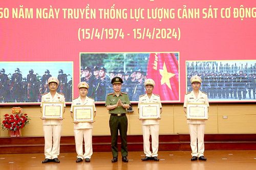 Kỷ niệm 50 năm Ngày truyền thống lực lượng Cảnh sát cơ động