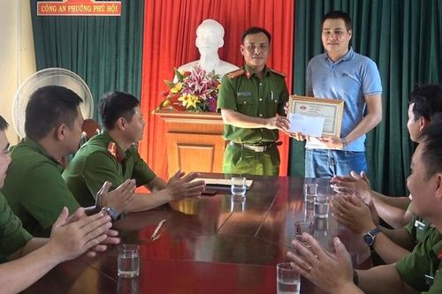 Cần lan tỏa hành động đẹp của 2 người dân