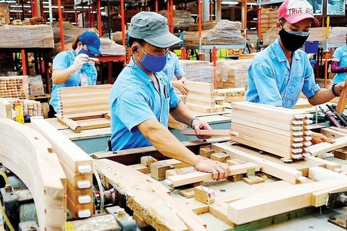 Nhu cầu tại các thị trường lớn phục hồi, xuất khẩu gỗ và sản phẩm gỗ tăng mạnh