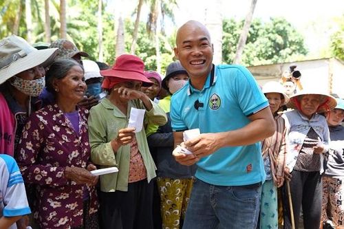Cú Đấm Thép TV hành trình lan tỏa yêu thương