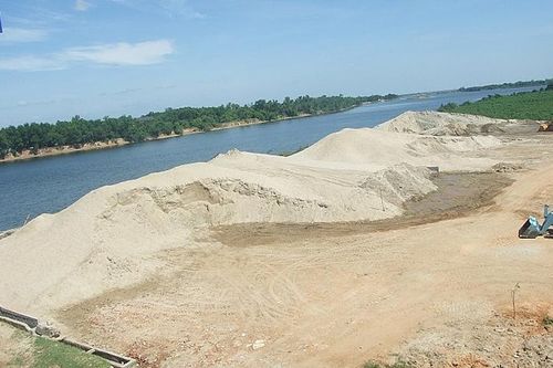Quảng Trị: Cần sớm triển khai thực hiện kế hoạch đấu giá quyền khai thác mỏ cát, sỏi cồn Nổi