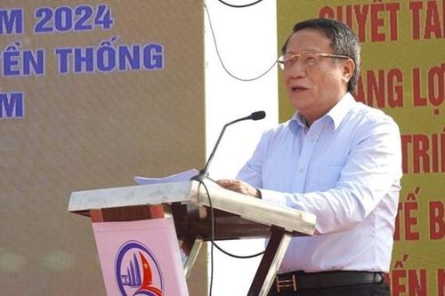 Quảng Trị: Phát động ra quân khai thác cá vụ Nam và khởi động du lịch biển