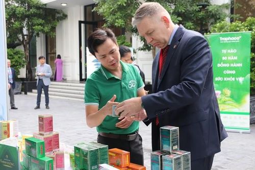 Đưa thương hiệu Traphaco ngày càng lớn mạnh với Đông dược cao cấp Tân dược chất lượng cao