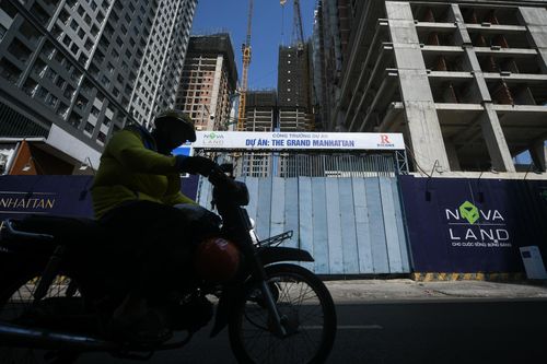 Chủ đầu tư The Grand Manhattan lỗ triền miên