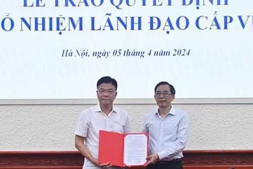 Cục trưởng Cục Bồi thường nhà nước làm Giám đốc Trung tâm Lý lịch tư pháp quốc gia