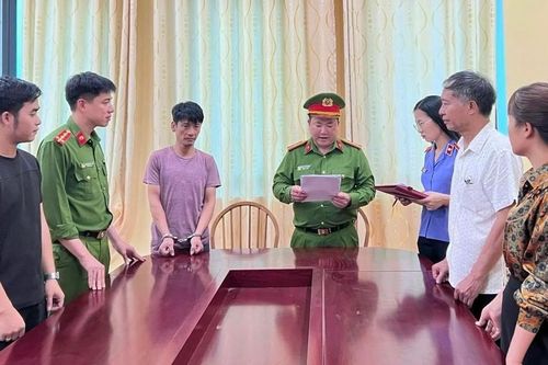 Khởi tố đối tượng lừa đảo chạy bệnh án cho người khuyết tật để hưởng chế độ chính sách