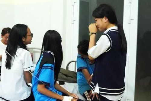 30 học sinh Lâm Đồng nhập viện sau khi ăn kẹo 'lạ'