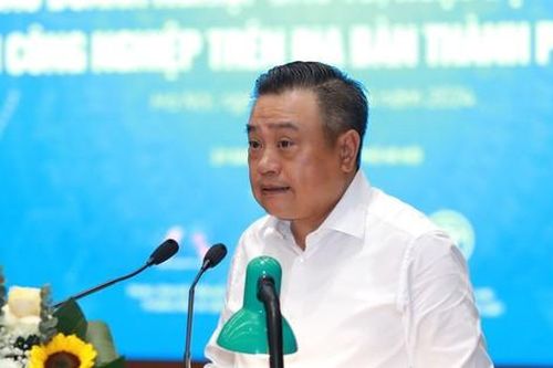 Chủ tịch Hà Nội ngưỡng mộ doanh nghiệp 'vượt qua rừng thủ tục hành chính'