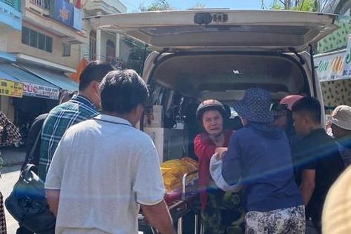 Giải phẫu tử thi tìm nguyên nhân học sinh lớp 5 tử vong sau khi ăn sáng