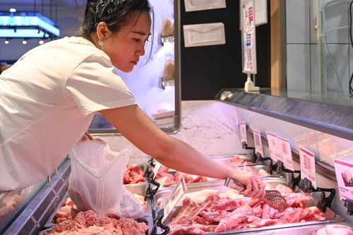 Thịt lợn nhập khẩu đổ về Việt Nam, giá chỉ 55.000 đồng/kg