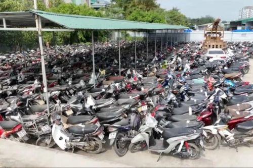 Công an huyện Anh Sơn thông báo truy tìm chủ sở hữu phương tiện vi phạm hành chính